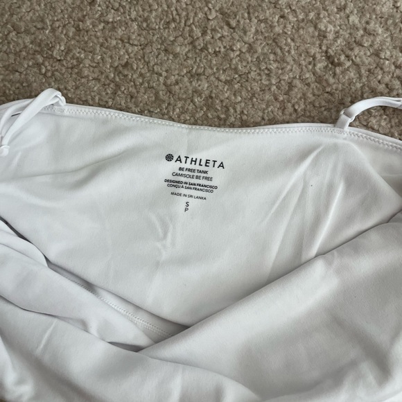 athleta be free tank - Picture 4 of 5